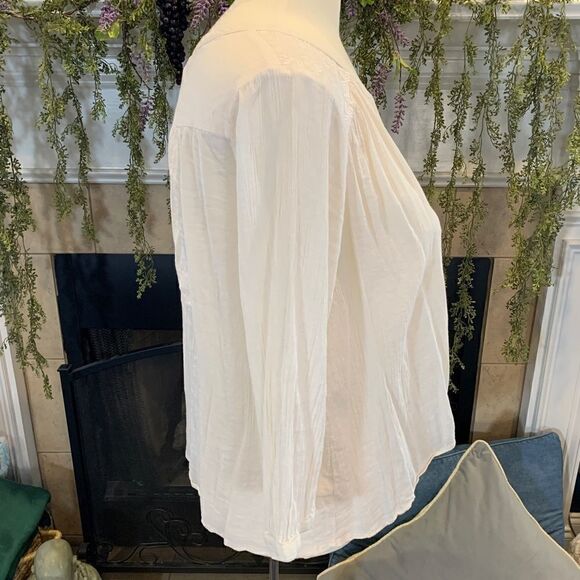 Merona 2 pc Women's XXL teal paisley button down and cream v neck peasant tops - Picture 14 of 16